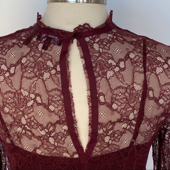 Theory Sheer Lace Long Sleeve Blouse With Tank Top - Size Medium - Picture 4 of 12